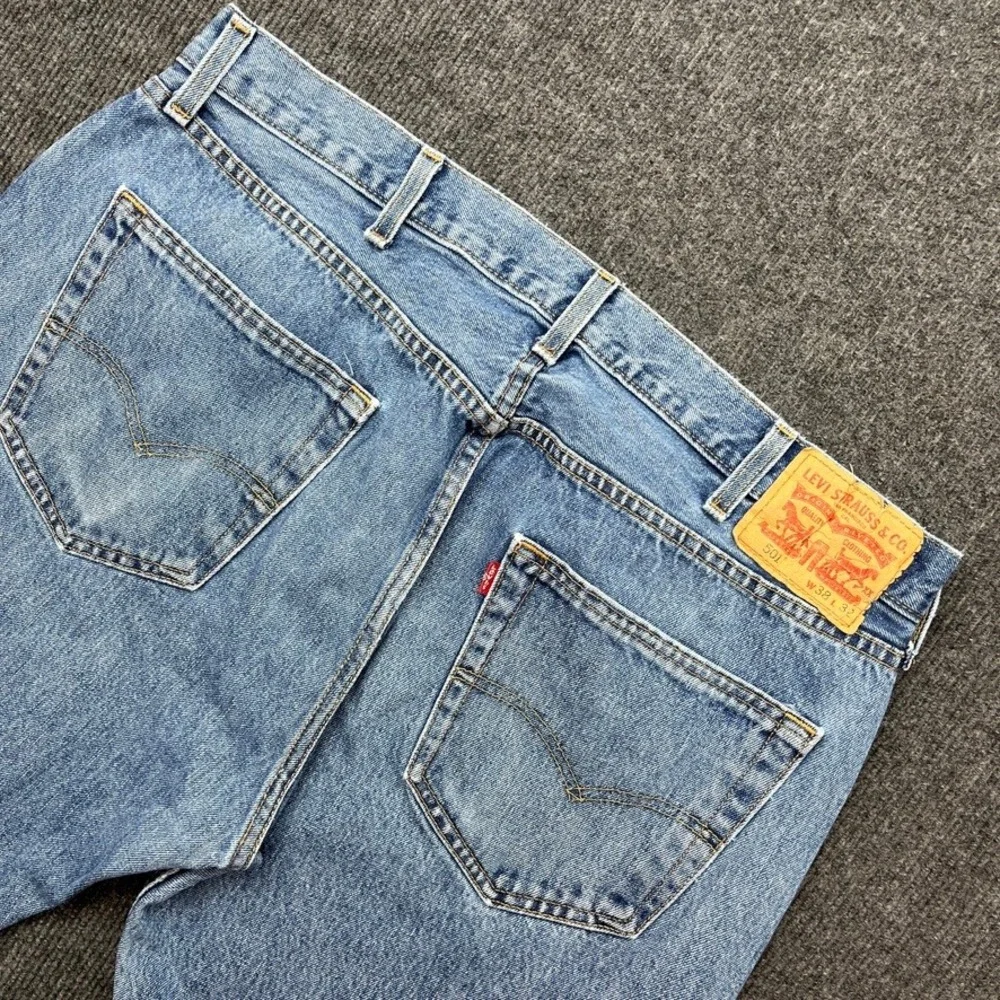 Levi's 501 Original Fit Jeans Men's 38x32 Button Fly Straight Medium Wash 90s